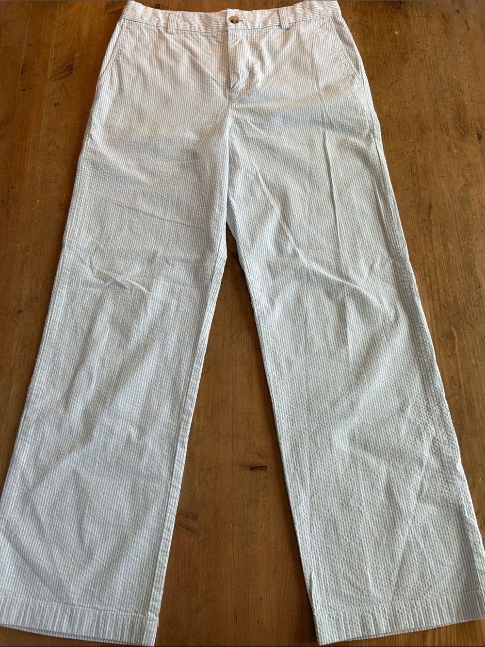 Vineyard Vines Boys Light Blue and White Striped Seersucker Pants, size 16